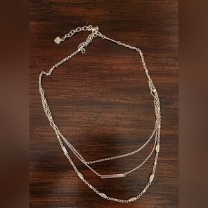 Kendra Scott necklace